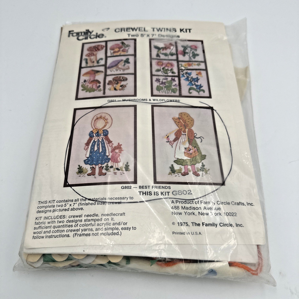 Best Friends Crewel Twins Kit Two 5 X 7 in Designs Family Circle 1975